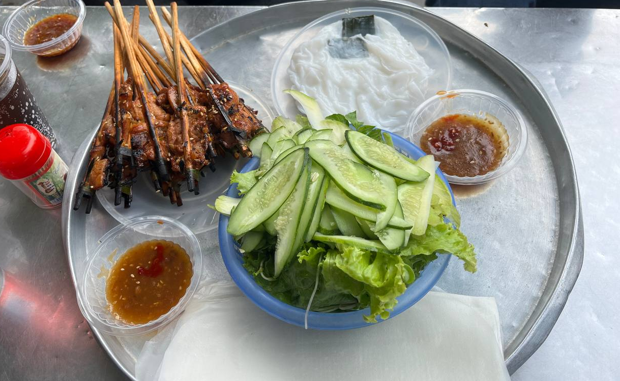 Best Da Nang Food Tours 2025: 5 Tours Tested by a 15-Year Local Expert