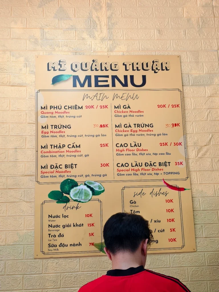 Menu of Mi Quang Thuan - one of best Da Nang street food.